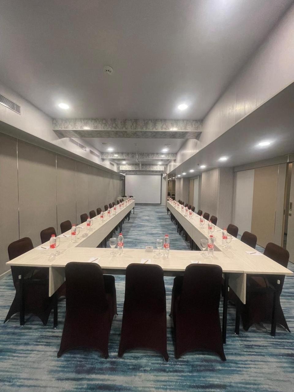 Unisi Malioboro - Jogja Syariah Hotel 3*